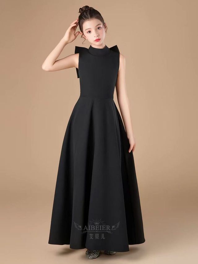 YUEGEE YG-78.0 black high neck, structured collar, A-line maxi