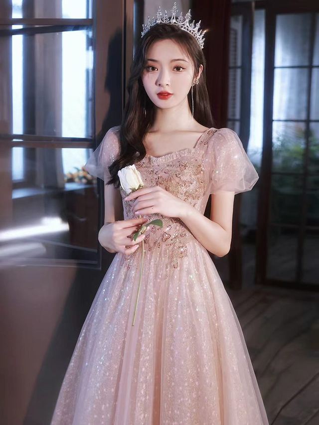 YUEGEE YG-79.0 blush pink sequin tulle, puff sleeve, tiara